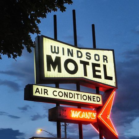 Windsor Motel レイク・ジョージ エクステリア 写真