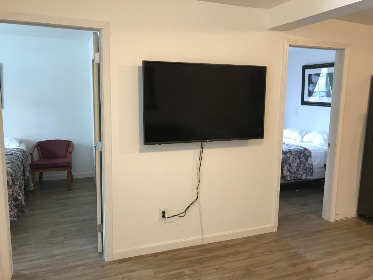 Windsor Motel レイク・ジョージ エクステリア 写真