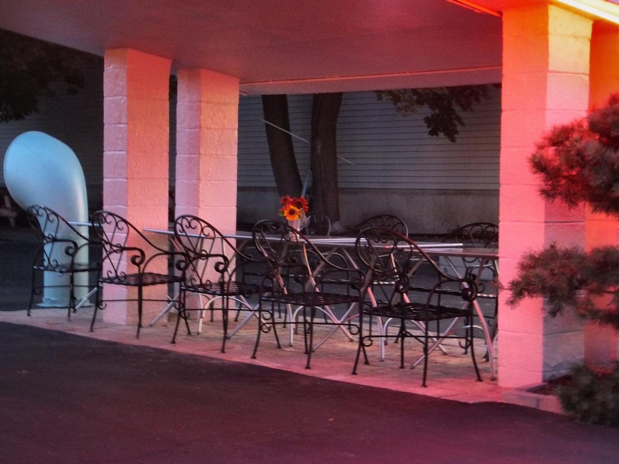 Windsor Motel レイク・ジョージ エクステリア 写真